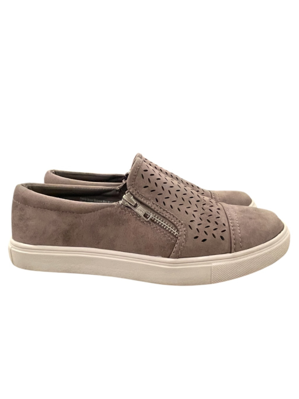 Seven Dials Womens Size 7.,5 Laser Cut Perforated Slip-On Sneakers Zipper Detail